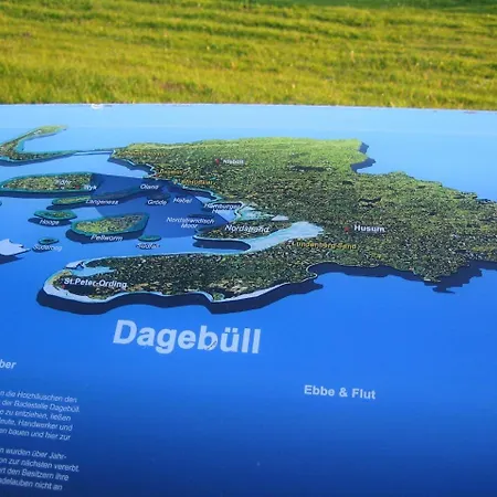 Haus-halligblick-ferienwohnungen-am-meer Dagebuell