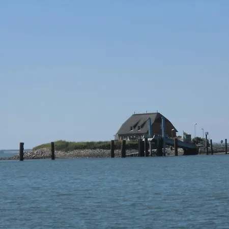 Haus-halligblick-ferienwohnungen-am-meer דירה