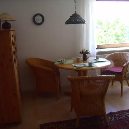 Haus-halligblick-ferienwohnungen-am-meer * Dagebüll