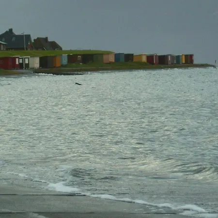 Haus-halligblick-ferienwohnungen-am-meer Apartment