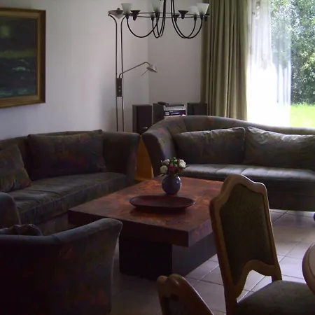 Haus-halligblick-ferienwohnungen-am-meer