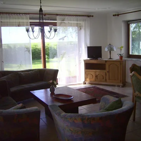 Haus-halligblick-ferienwohnungen-am-meer